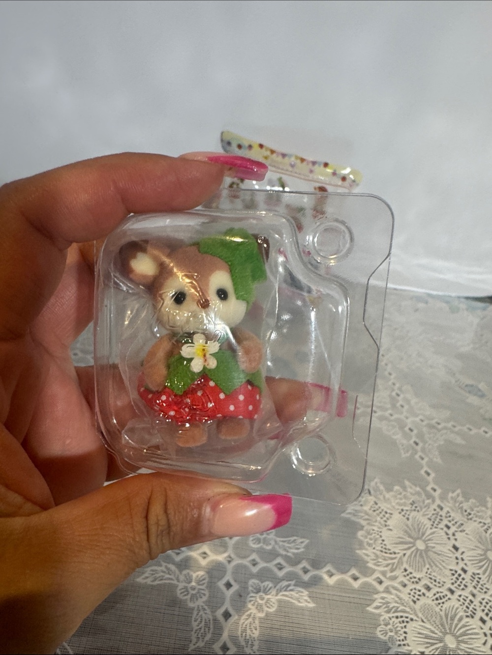 Calico critters cutie collectibles very berry babies blind- Aster - Picture 5 of 6
